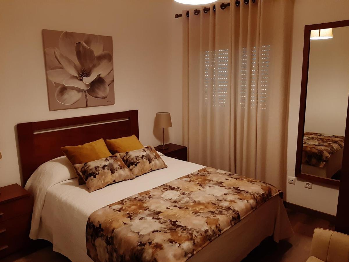 Alojamento Ferreira - Apartamento B Lägenhet Santiago do Cacém Exteriör bild