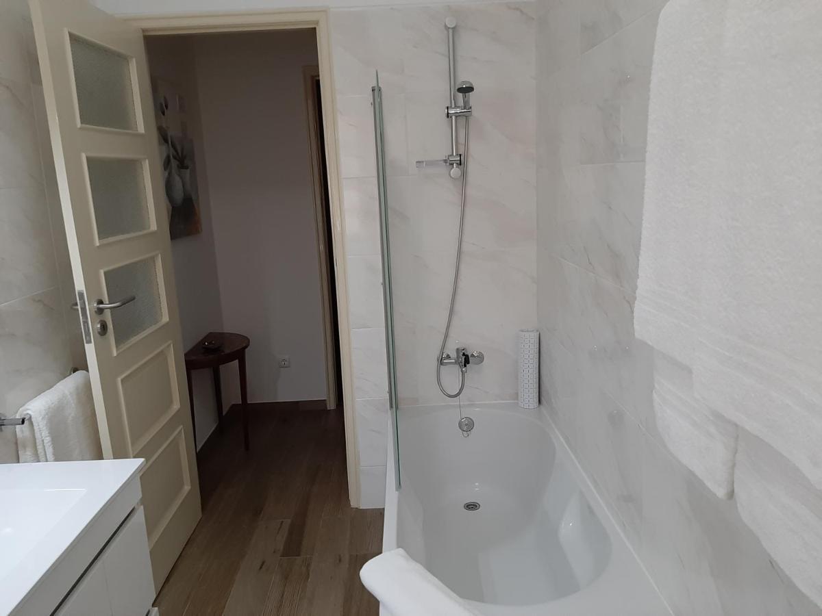 Alojamento Ferreira - Apartamento B Lägenhet Santiago do Cacém Exteriör bild