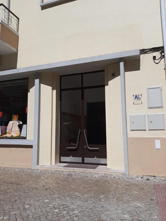 Alojamento Ferreira - Apartamento B Lägenhet Santiago do Cacém Exteriör bild