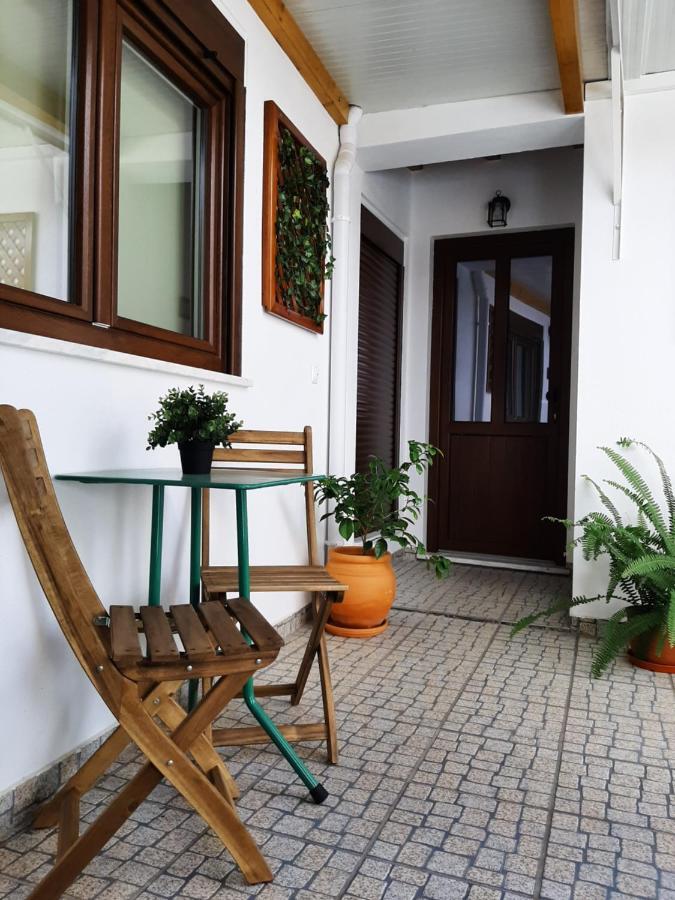 Alojamento Ferreira - Apartamento B Lägenhet Santiago do Cacém Exteriör bild